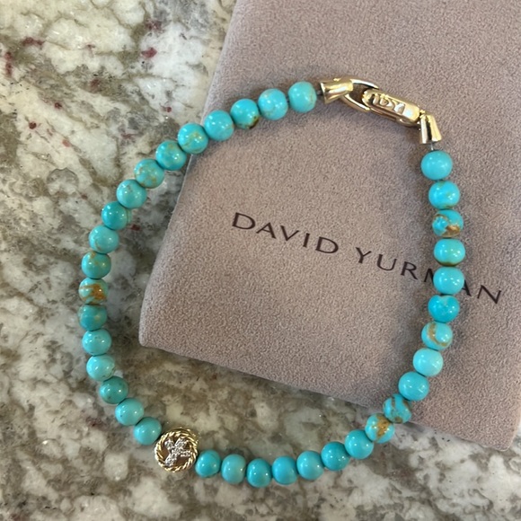 Turquoise Spiritual Beads Peace Sign Bracelet, 14K Yellow Gold and Pavé Diamonds - Picture 3 of 4
